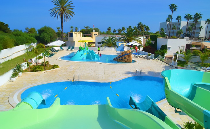 Club Tropicana 3*
